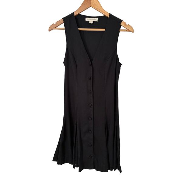 Monteau Dresses & Skirts - Monteau Black Sleeveless Button Front Dress Flirty Skirt Bottom 90's Size S